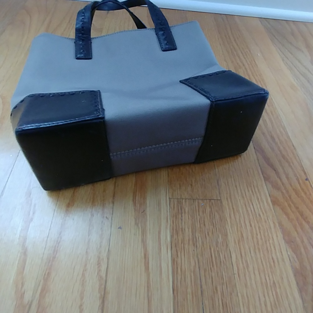 Hand bag - Picture 4 of 4